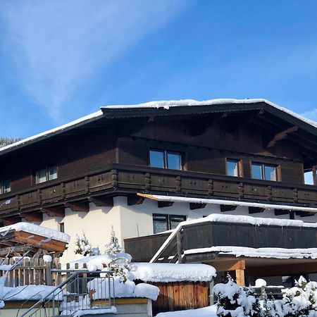 Pension Heidelberg - Fam Fuchs Hopfgarten im Brixental Exterior photo
